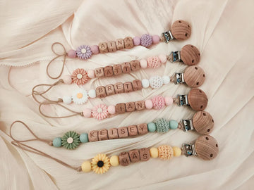 Personalized Pacifier Clip, Custom Dummy Clip, Pacifier Holder, Soother Clip, Binky Clip, Baby Shower Gift, Baby Gift, Newborn Gift