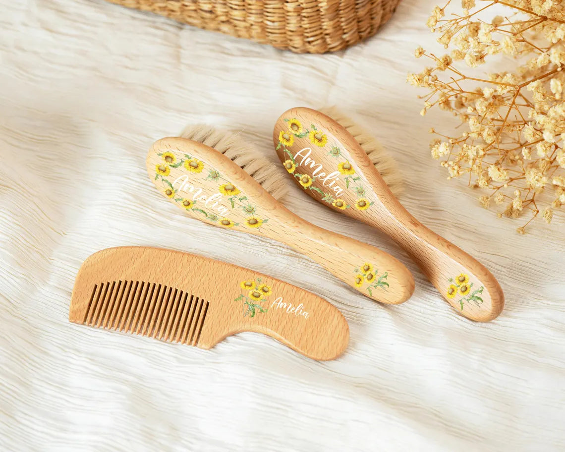 Personalized Wooden Baby Hairbrush Set, Custom Engraved Keepsake, Baby Shower Gift Idea for Newborns, Unisex Wooden Hair Brush and Comb Set